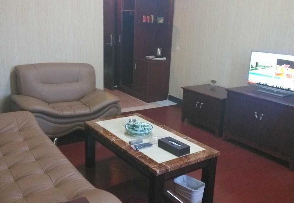Шэньчжэнь: Shenzhen Huatian Business Hotel