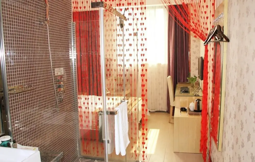 Wuhan Venetian Boutique Hotel — фото 1