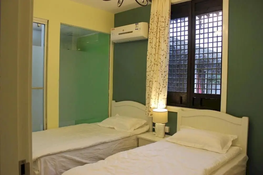 Шаоксинг: Shaoxing International Youth Hotel