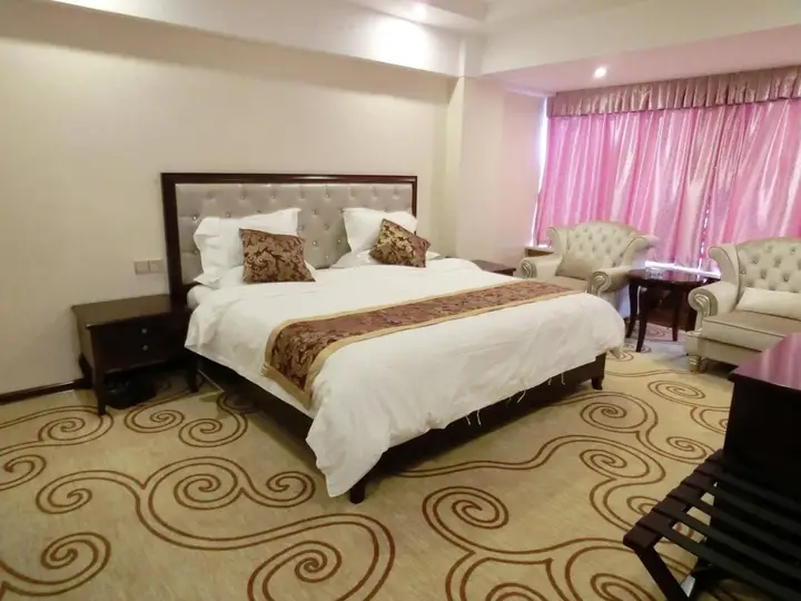 Хайкоу: HaikouTWELVE OAKS HOTEL