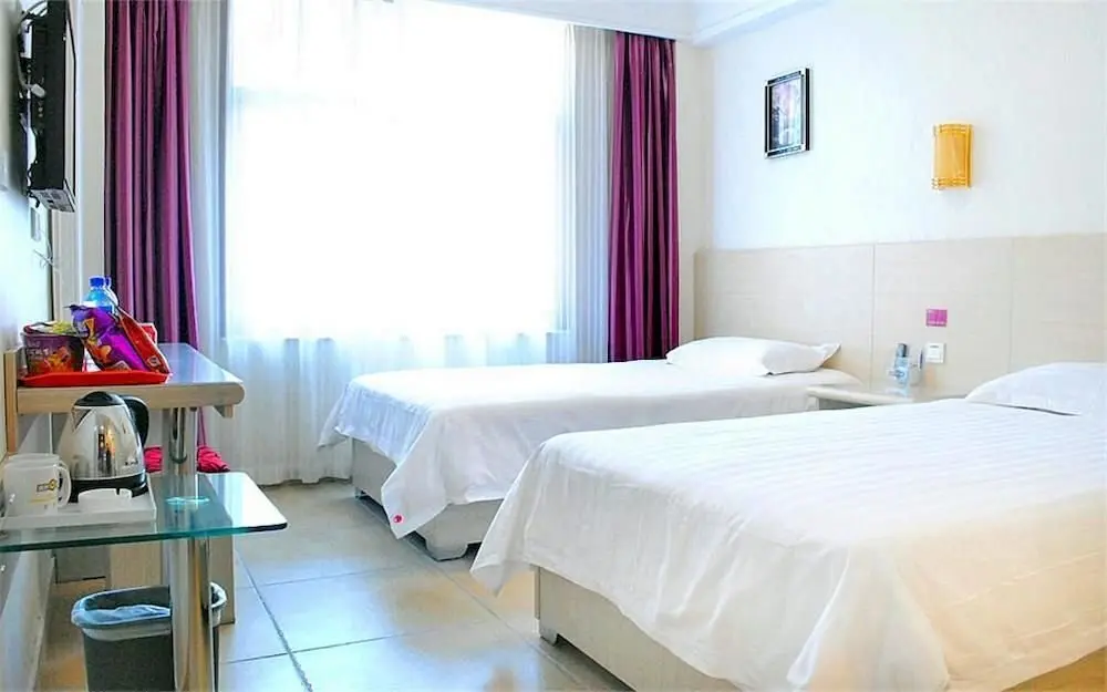 Шицзячжуан: Yake E Jia Hotel Shijiazhuang Ping'an South Street