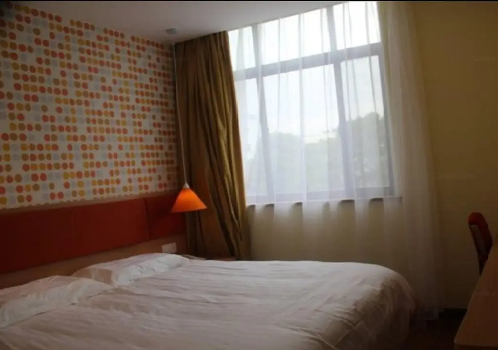 Home Inns Shanghai Hunan Road Kangqiao Hotel — фото 1