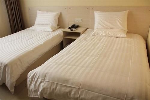 Хецзе: Wan Da Zhi Xing Hotel