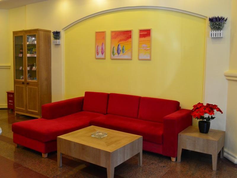 Цзинхун: Home Inn Xishuangbanna Jinghong Manting Road Manting Park