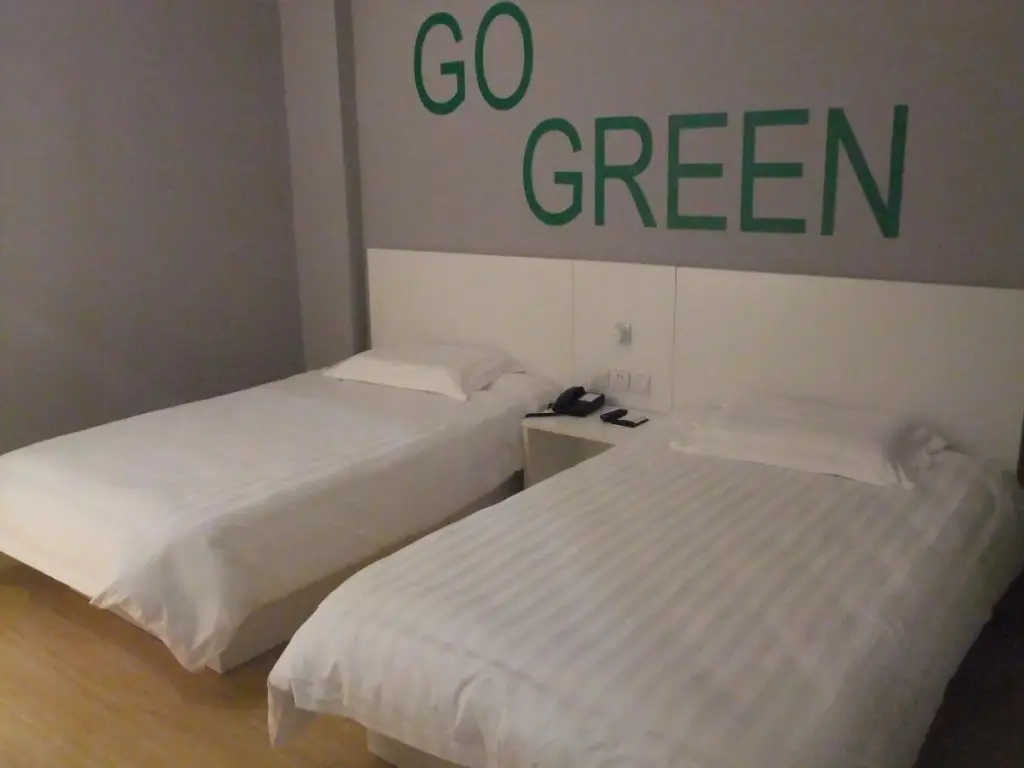 Тяньцзинь: Motel 168 Tianjin Hongqi Road Baoshan Avenue