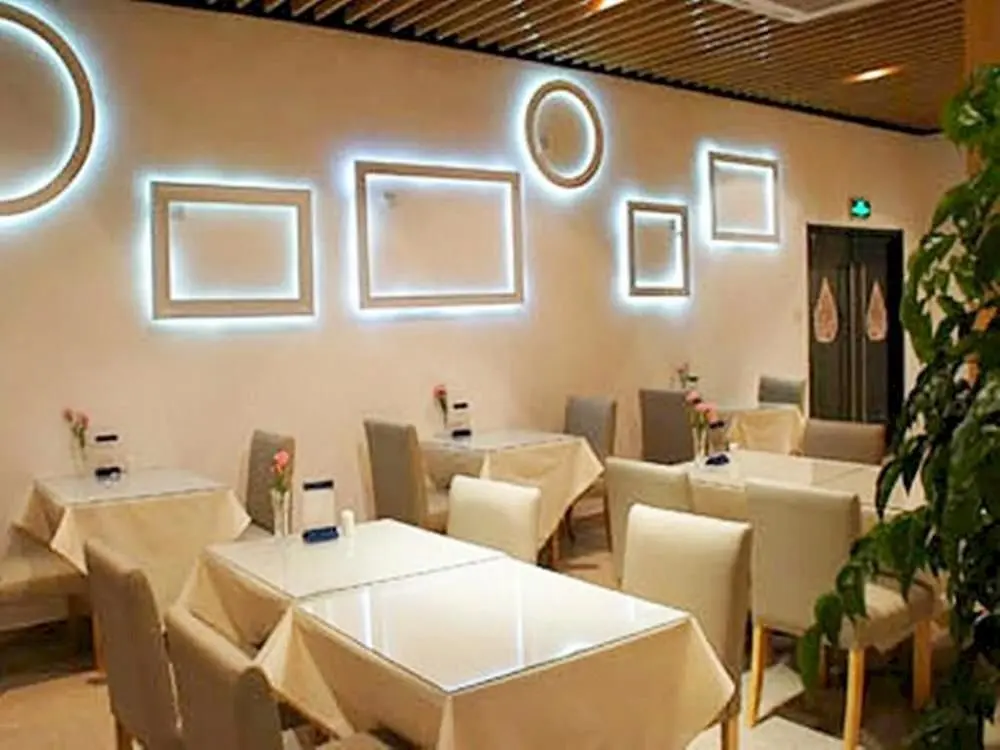 Тяньцзинь: Motel 168 Tianjin Hongqi Road Baoshan Avenue