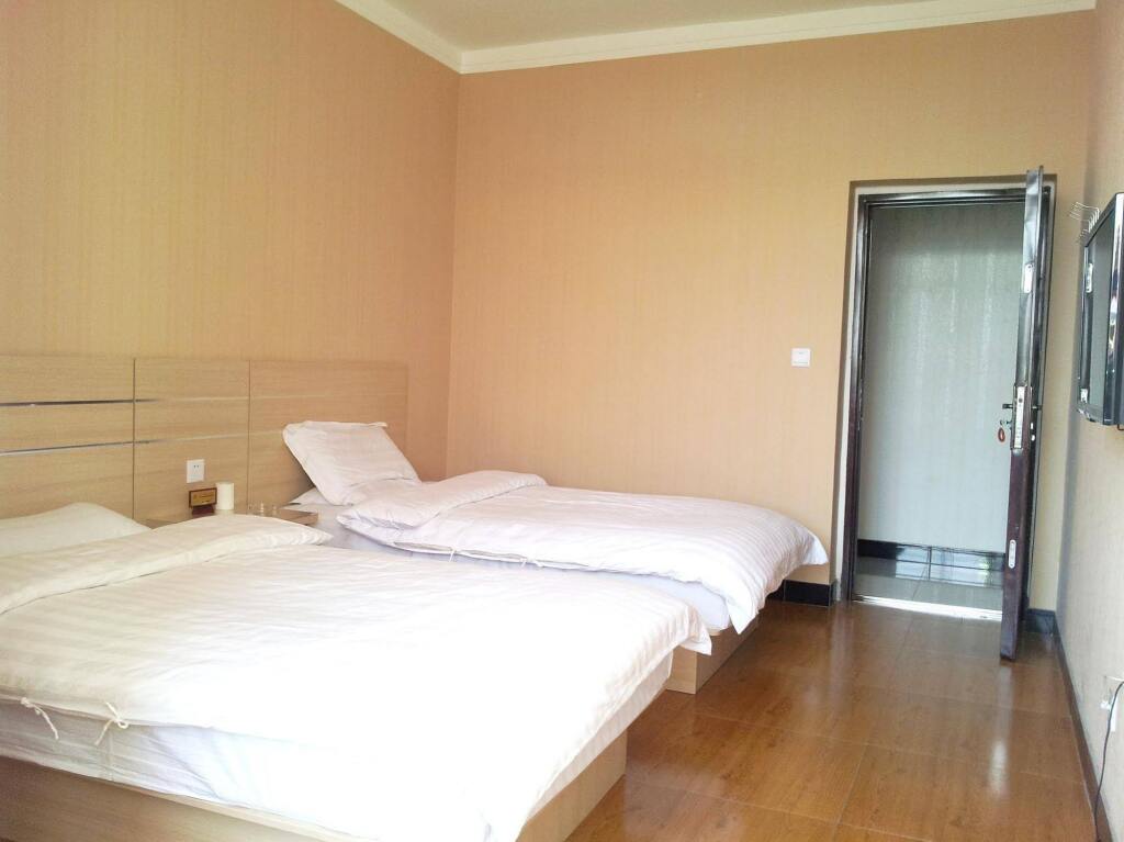 Тайюань: Yijia Express Hotel Taiyuan Wusu Airport