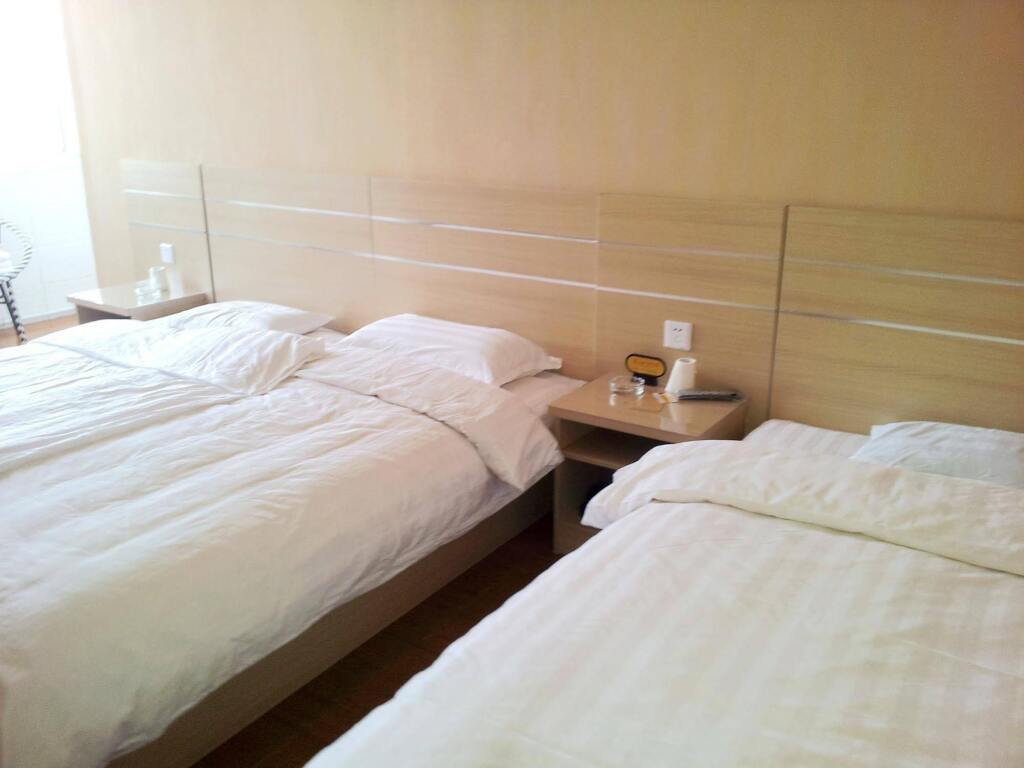 Тайюань: Yijia Express Hotel Taiyuan Wusu Airport