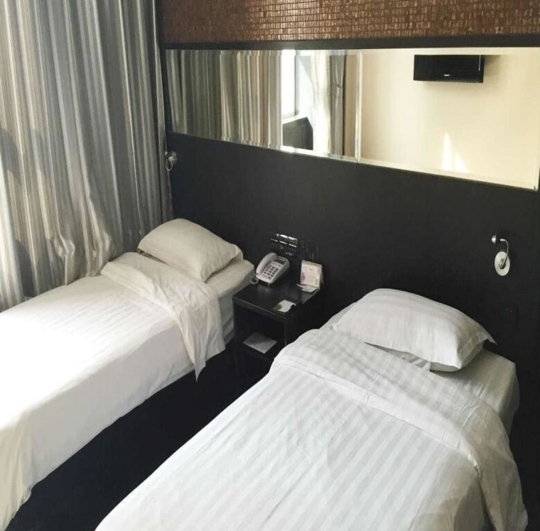 Баодин: Time Hotel