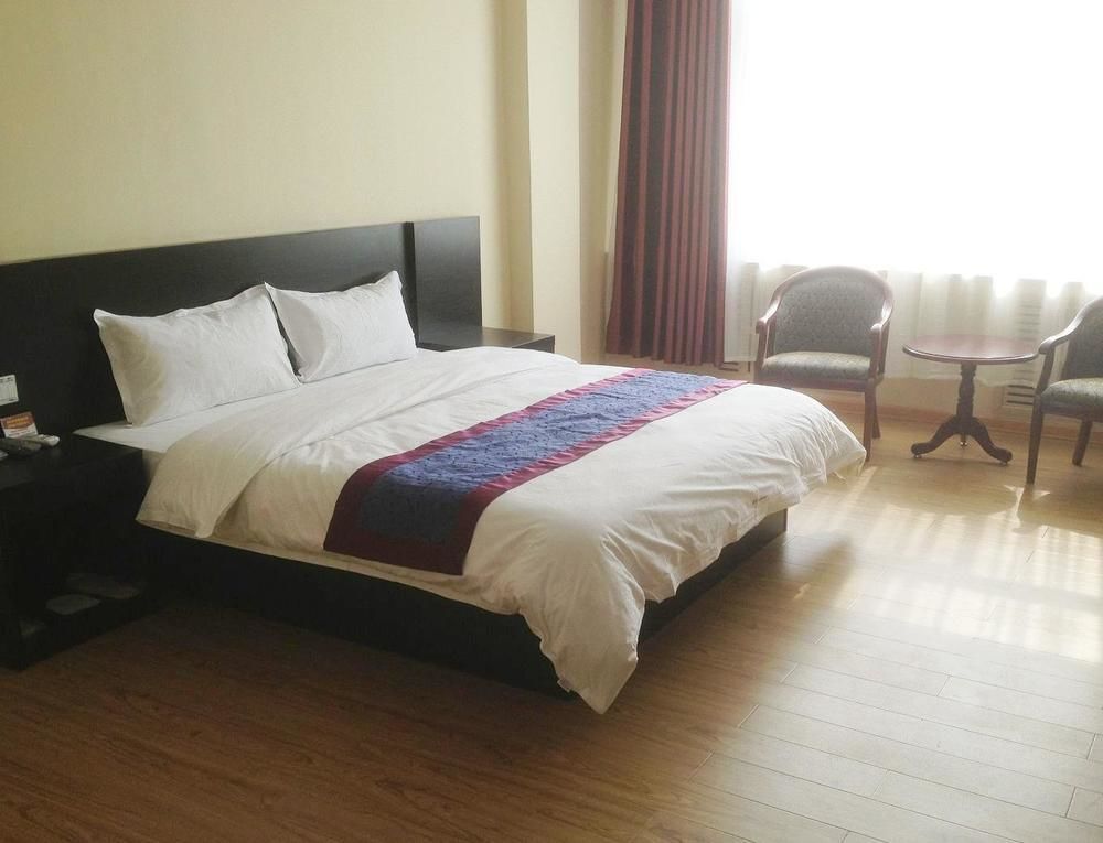 Лиаоченг: City 118 Hotel Chiping Coach Terminal