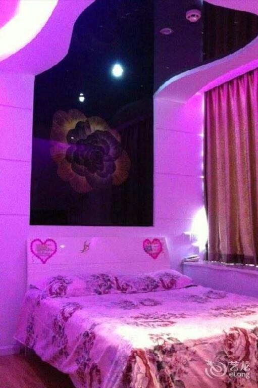 Циндао: Qingdao Sweet Space Hotel Minjiang Road