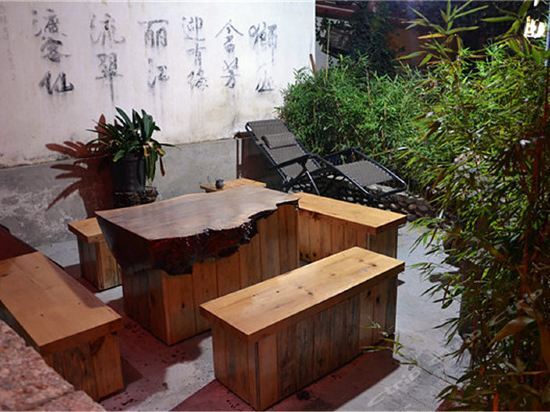 Лицзян: Lijiang Tianyu Sunshine Holiday Inn Zi Qing Boutique