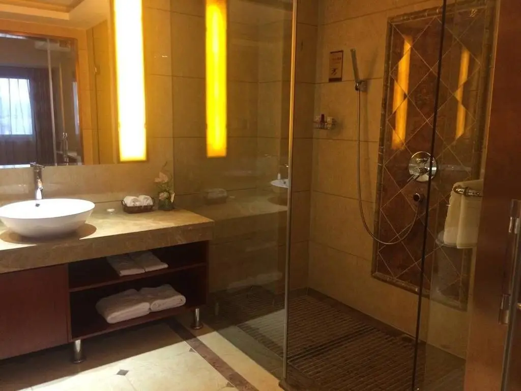 Куньмин: Mingdu Hotel