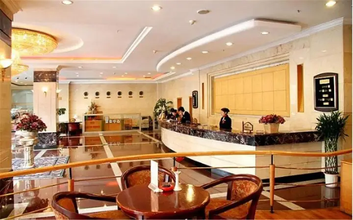 Куньмин: Mingdu Hotel