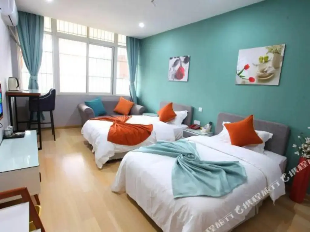 Чэнду: Dujiangyan Yuanghao Business Hotel
