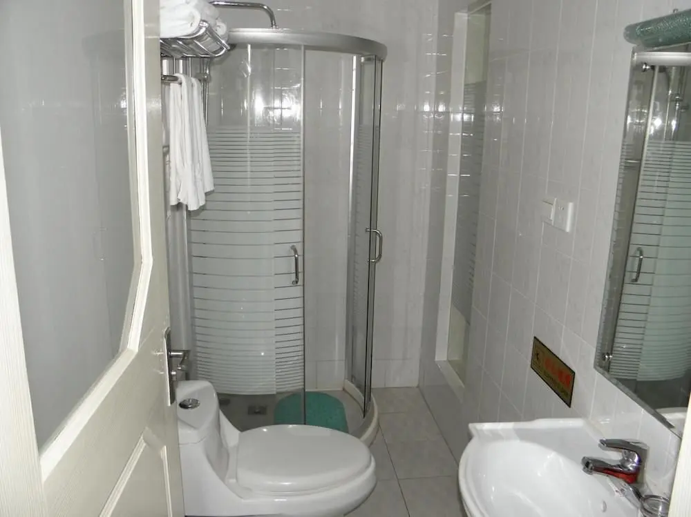 Шанхай: Huijia Business Hotel