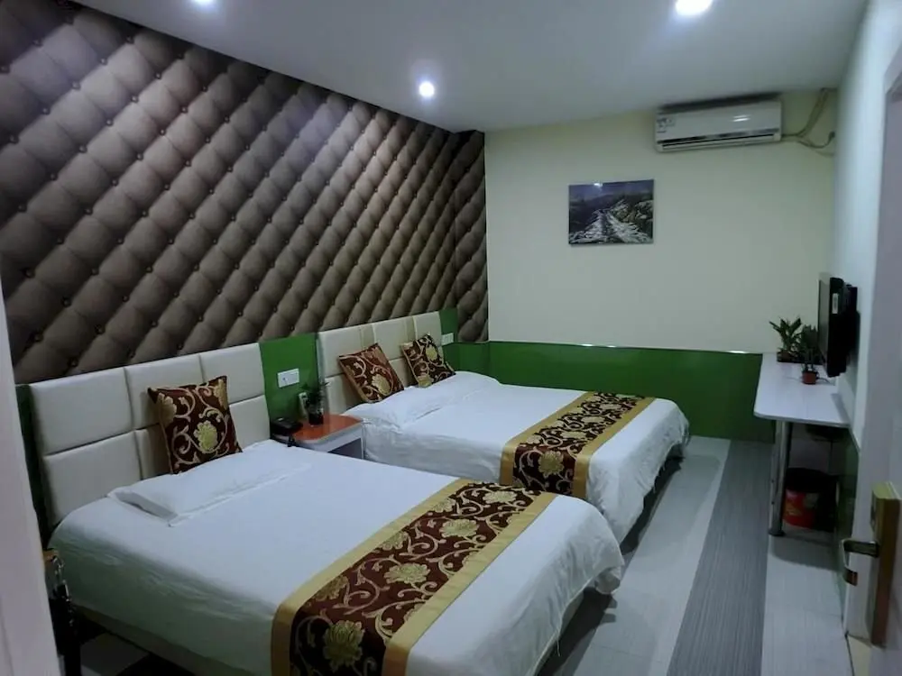 Шанхай: Huijia Business Hotel