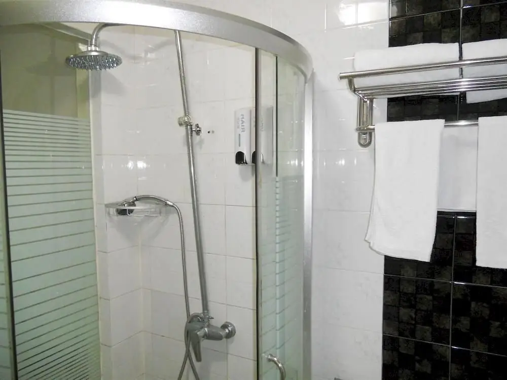Шанхай: Huijia Business Hotel