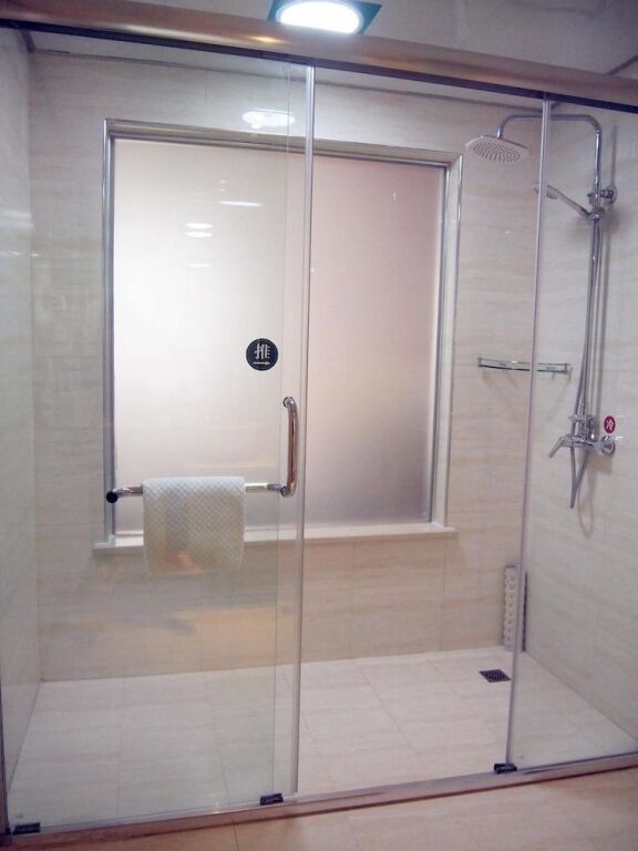 Чжанцзяцзе: 5Yue Chain Hotel Zhangjiajie Wulingyuan