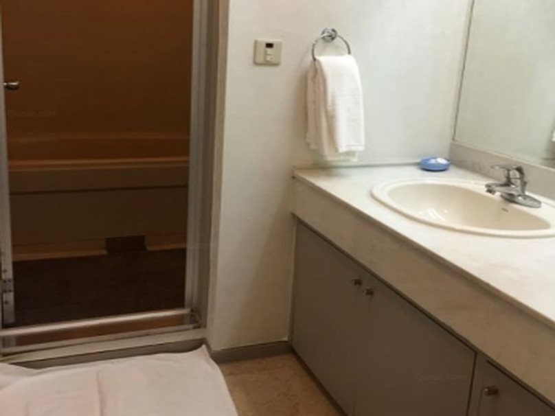 Пекин: JiuXian Condominium
