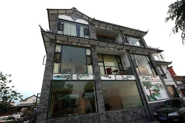 Дали: Dali Hai Tian Yi Inn
