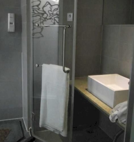 Шанхай: Motel 168 Pudong Zhangjiang Road Branch