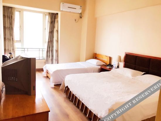 Чэнду: Xiaoqi Yizhan Hotel