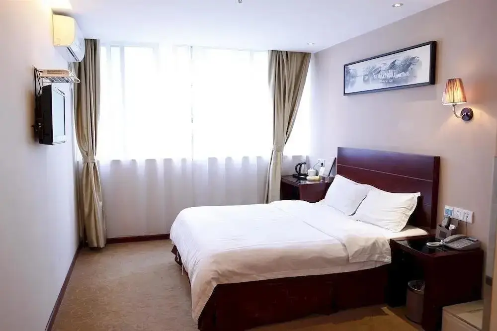 Shenzhen Jinlong Bay Business Hotel — фото 1
