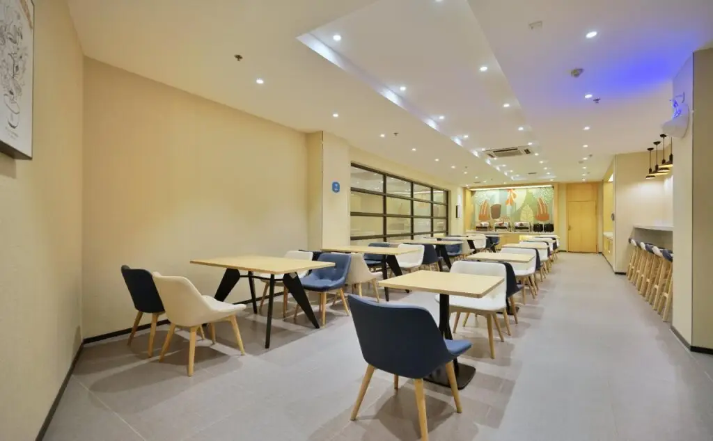Харбин: Hanting Hotel Harbin Dongdazhi Street Qiulin