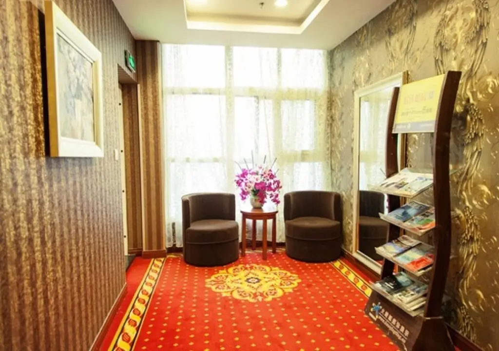 Шанхай: Green Alliance Shanghai Fuxing East Road Bund