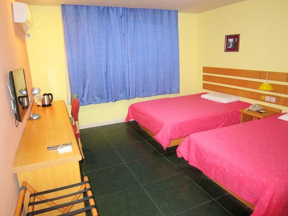 Циндао: Home Inn
