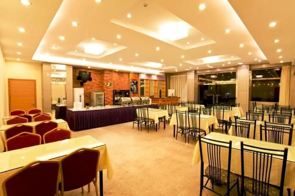 Чжэнчжоу: Weilai Enjoy Home Huo Zhan Street