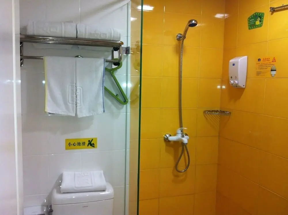 Шанхай: Home Inns Shanghai Lujiazui Dongfang Road Branch