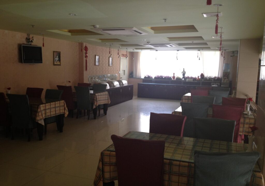 Шанхай: Home Inns Shanghai Caohejing Zhonghuan Caobao Road Branch