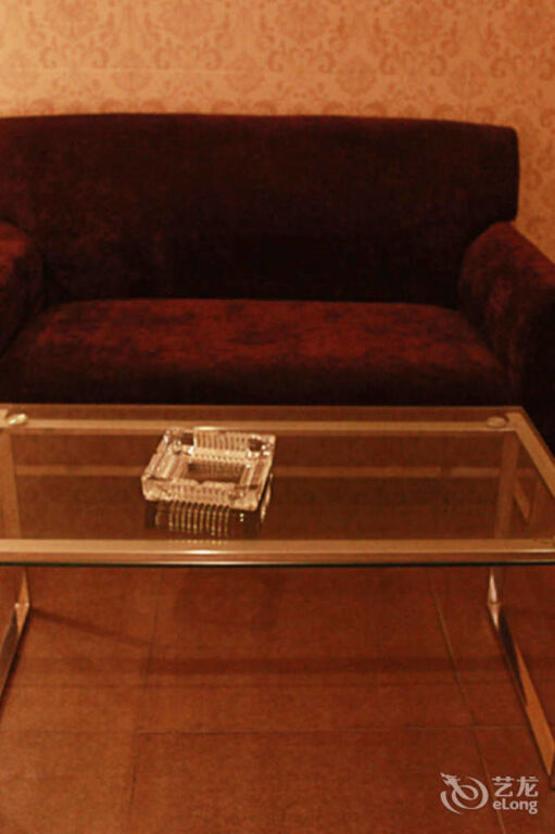 Мааньшань: Qingmu Chain Hotel (Ma'an Shandong Railway Station Hongxing Meikailong RT-Mart)