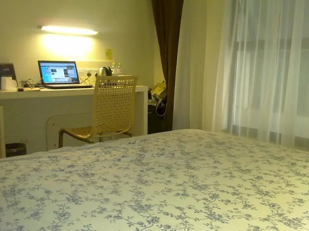 Уси: Motel 168 Hotel
