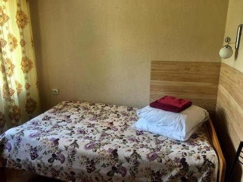 Выборг: Hotel Shelf