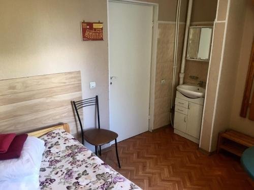 Выборг: Hotel Shelf