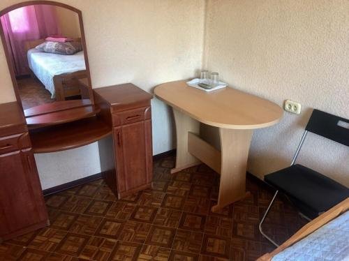 Выборг: Hotel Shelf