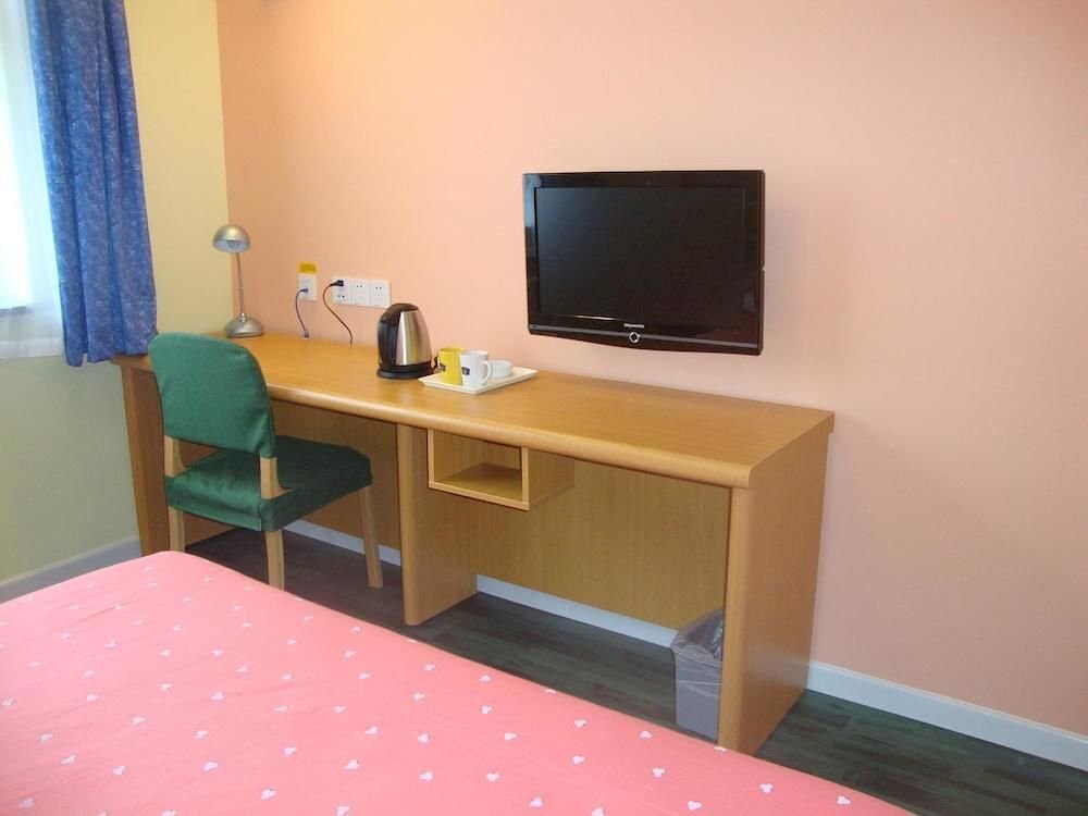Лянфан: Home Inn-sanhe Yanling Road Branch