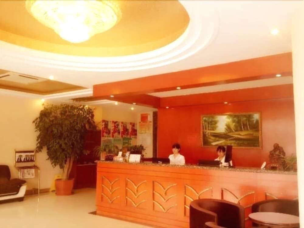 Янчжоу: GreenTree Inn Yangzhou South Xindu Road Trade City Express Hotel