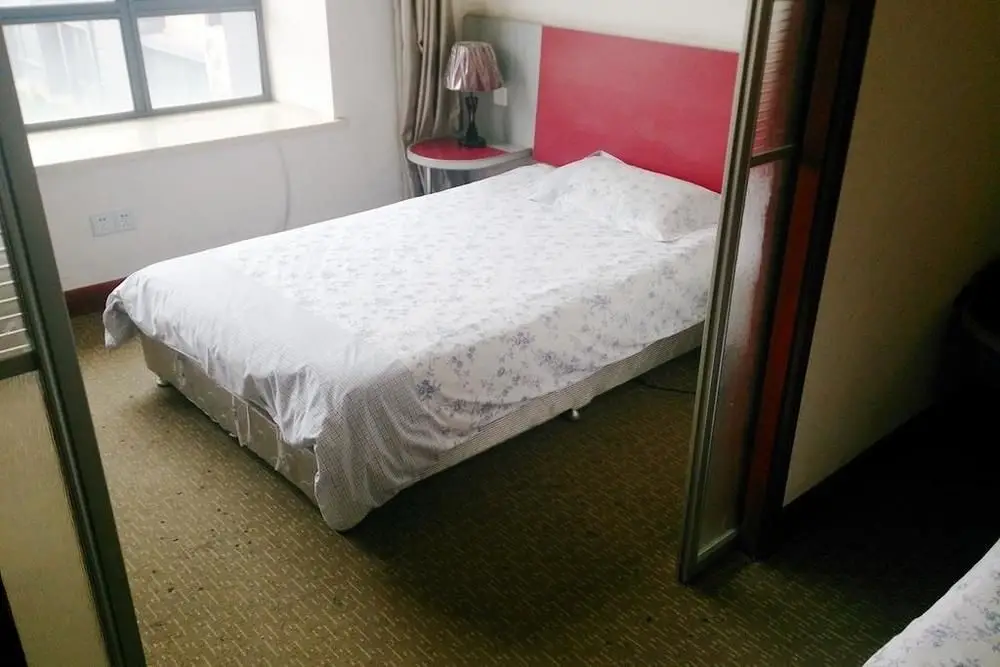 Шанхай: Zhiqing Shidai Boutique Hotel