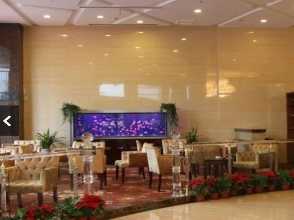 Тайчжоу: Tuk China Light Residence Hotel (Taizhou Luqiao Airport Branch)