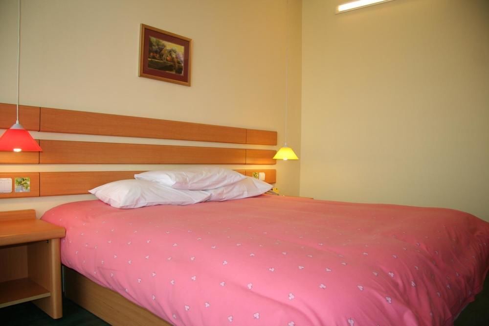 Циндао: Qingdao Home Inn - Convention Center