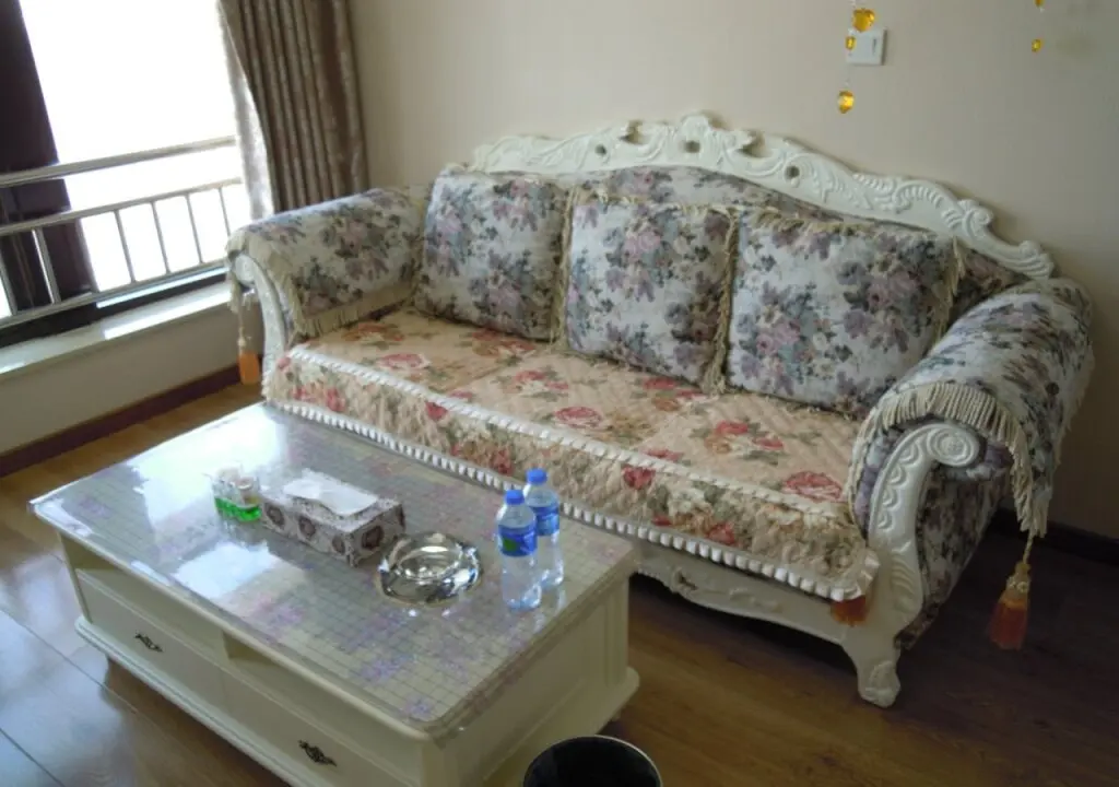 Далянь: Dalian Ming Rui Jin Feng Apartment