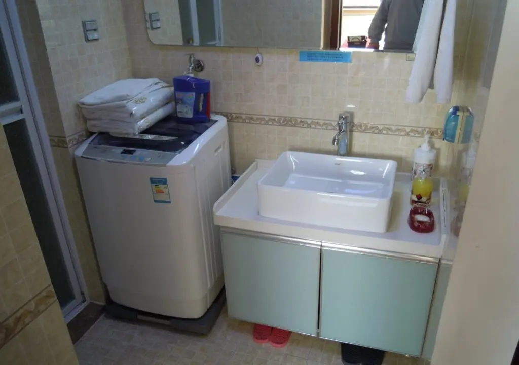 Далянь: Dalian Ming Rui Jin Feng Apartment