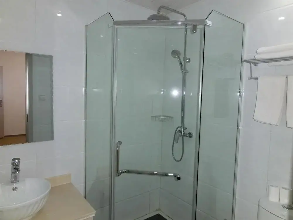Уси: Yihuaju Business Hotel- Wuxi