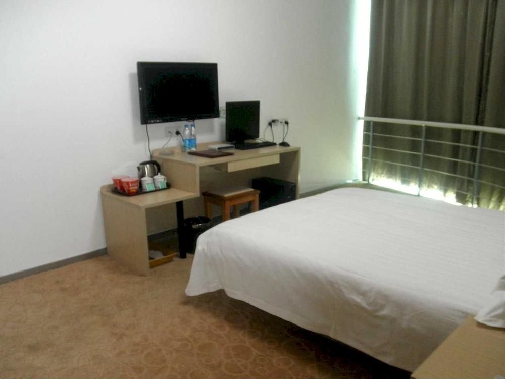Уси: Yihuaju Business Hotel- Wuxi