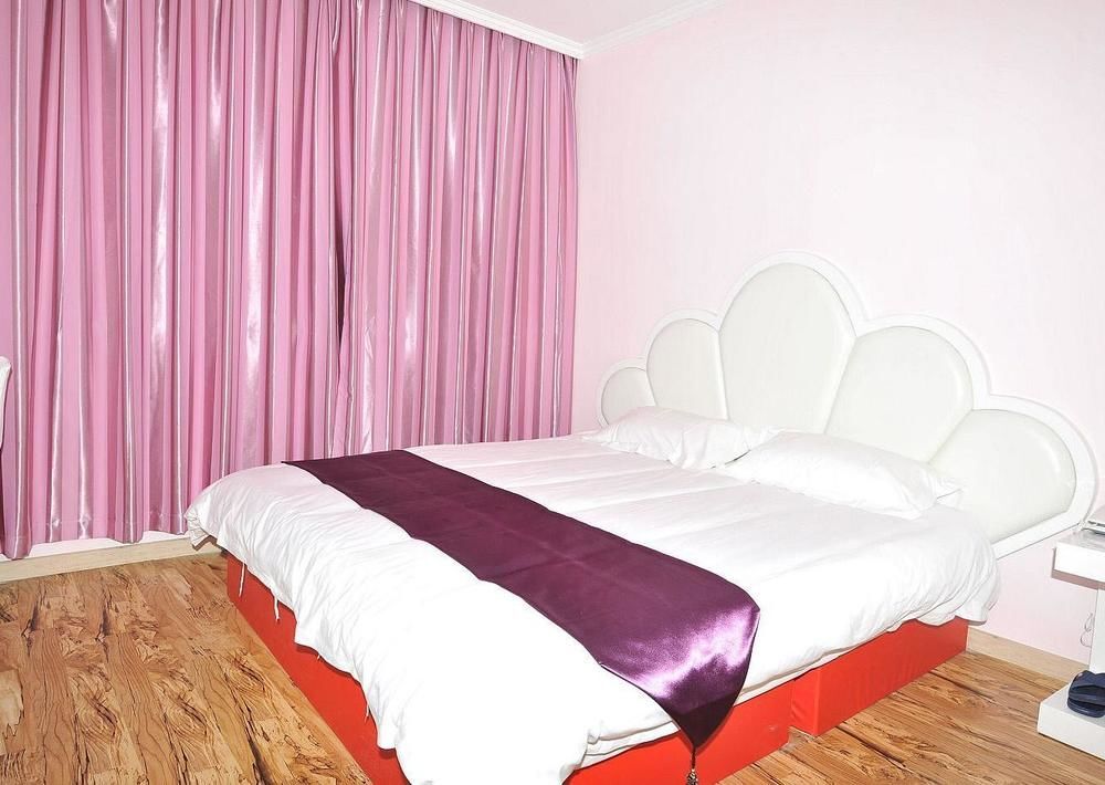 Циндао: Yushuiqing Business Hotel- Xilingxia Branch