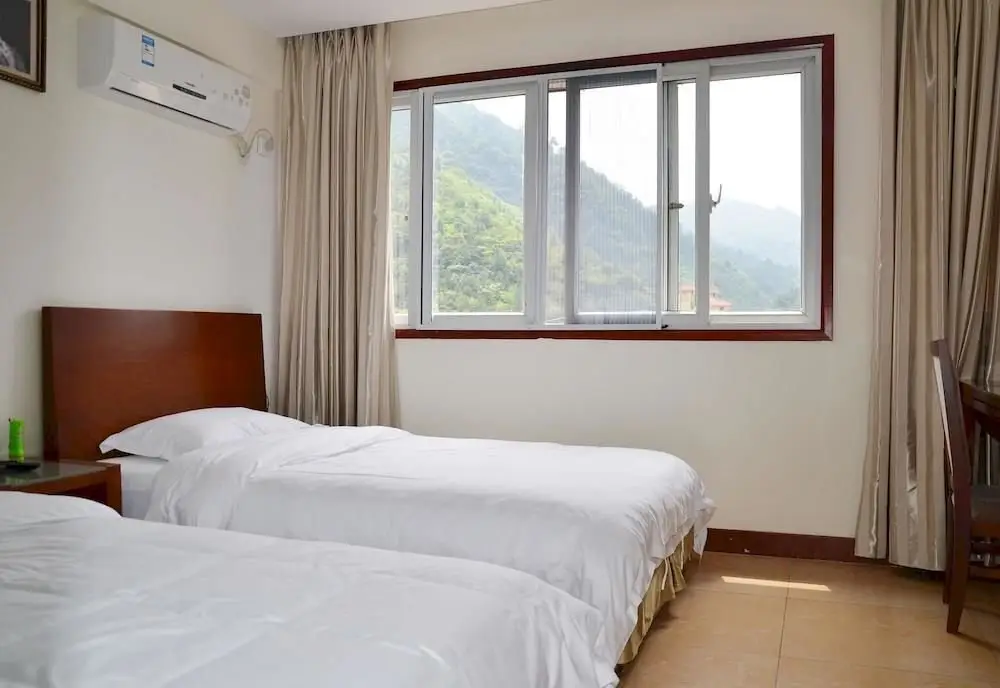 Чунцин: Heishan Fengshang Hotel